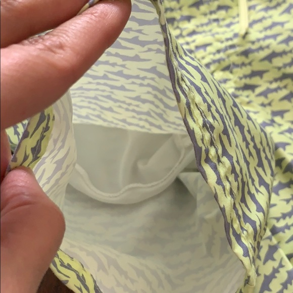 Shark print swim trunks - Picture 5 of 5